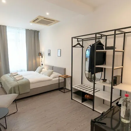 We Shortstay Hotel