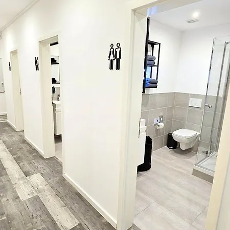 Hotel We Shortstay